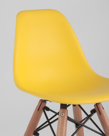 Комплект мебели детский стол Eames белый, 2 желтых стульчика