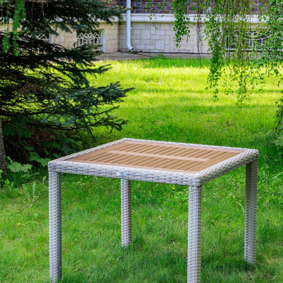 Обеденный стол AMELIA в бежевом цвете 90 см