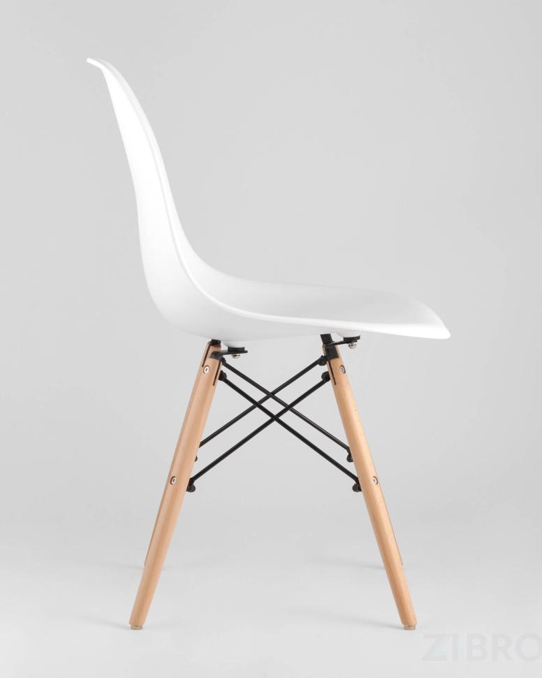 Стул Eames DSW белый пластиковый, ножки массив бука