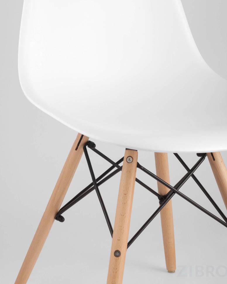 Стул Eames DSW белый пластиковый, ножки массив бука