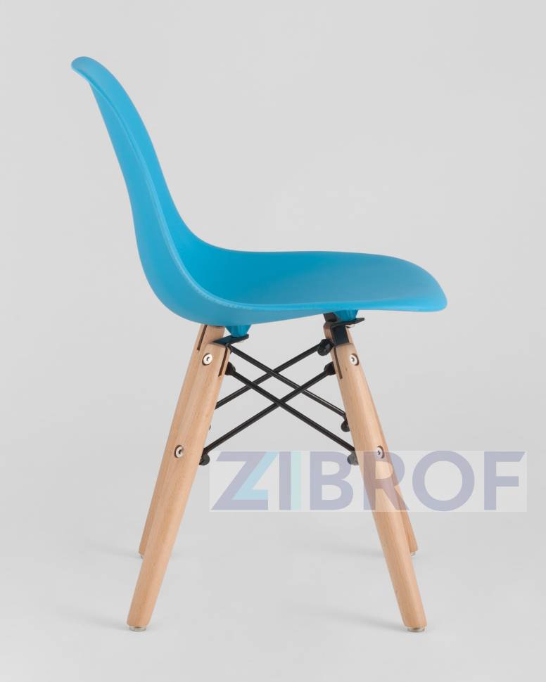 Комплект мебели детский стол Eames белый, 3 стула голубые