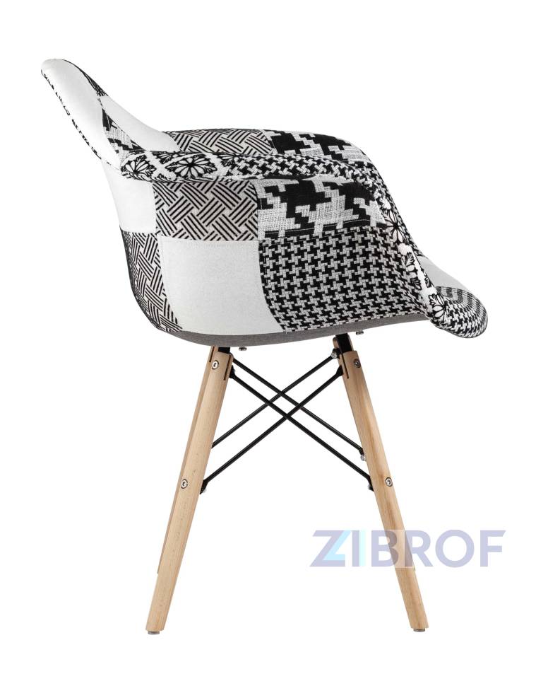 Обеденная группа стол Rondo раскладной 100-135*100 см белый, 4 кресла Eames пэчворк черно-белые