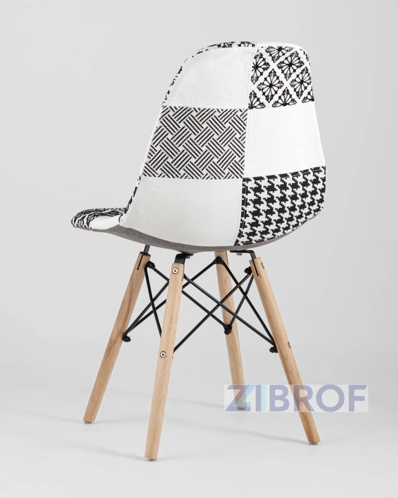 Обеденная группа стол Rondo раскладной 100-135*100 см белый, стулья Eames пэчворк черно-белые